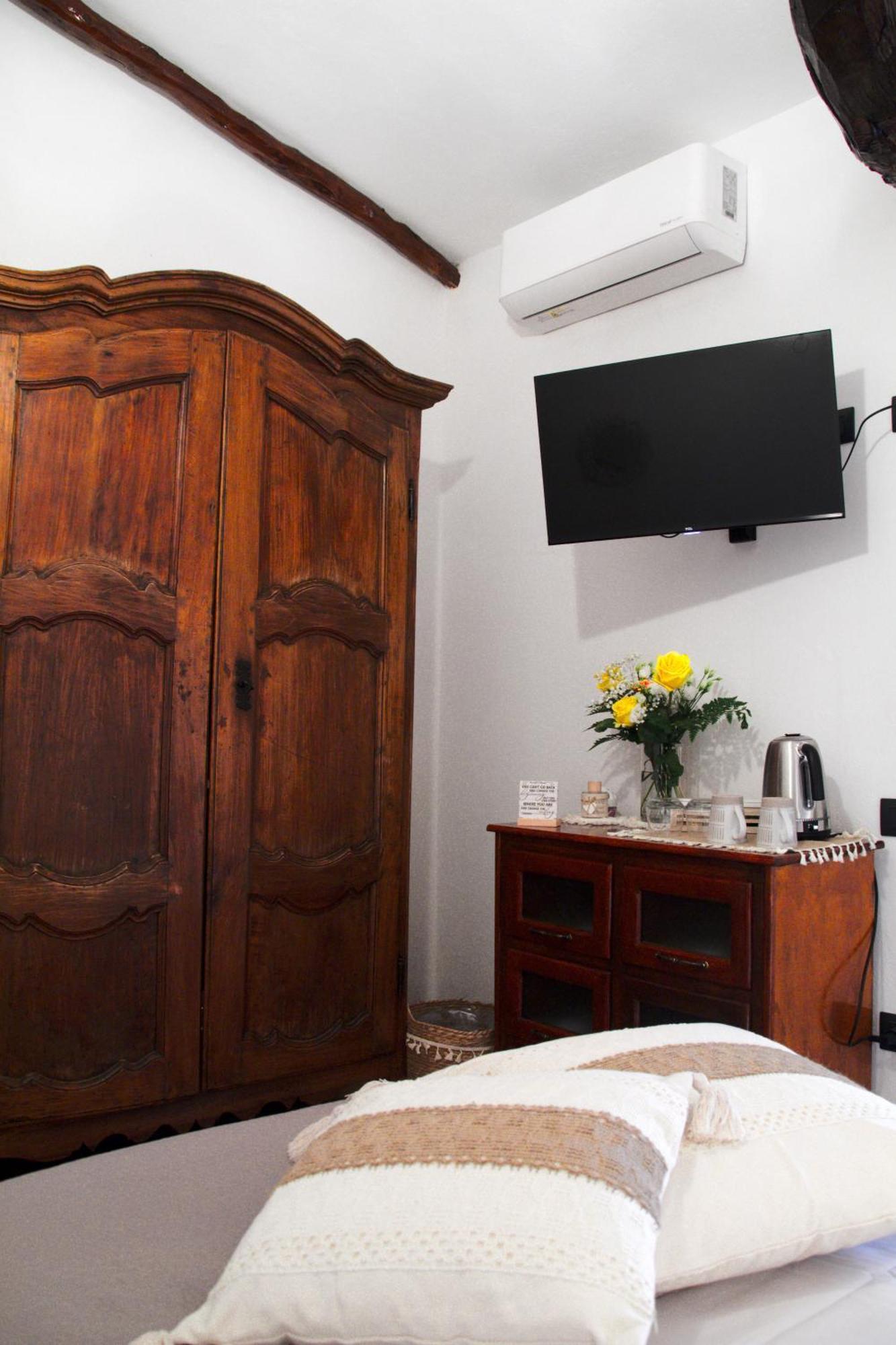 Domuseo Bed and Breakfast Quartucciu Buitenkant foto